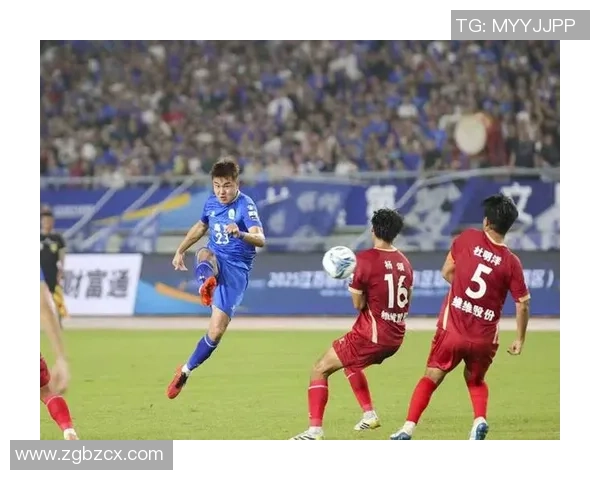 足球秒换人新策略提升比赛节奏与观赏性引发热议